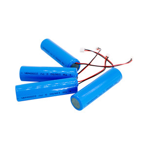 3,7 V 18650 2200mAh lithium-ion batteries with PCB and wire - Product Image 1