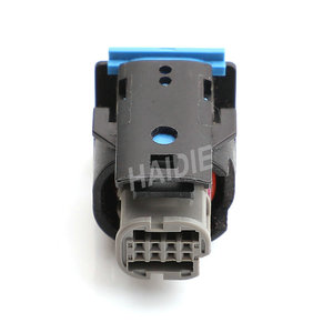 ידית דלת חיצונית חשמלית עם חיישן לרכב פולקסווגן אאודי מגוטן CC גולף דגם 3G0973708B של חברת היידי קופפר נקבה, כולל צמה וחיבור. - Product Image 3