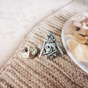 Pin Kerah Masonik Lencana Freemasonry Mason Freemason BLM51 Ukuran 1.9*2cm Paduan Seng Bros Aksesoris Bisnis Eksklusif - Product Image 5