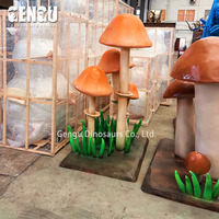 Décoration de plantes personnalisée Modèle animatronique de champignon de haute qualité pour parc naturel