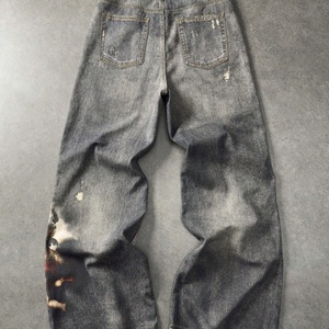 Vaqueros de mezclilla de pierna ancha con estampado de pintura al óleo de ángel querubín renacentista, estilo vintage, lavado, desgastado y rasgado, para streetwear. - Product Image 3