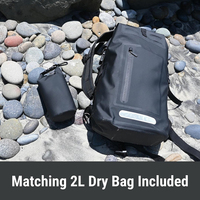 Beach Essentials 35L PVC Tarpaulin Rolltop Dry Bag Pack Sac à dos étanche pour le kayak pour le camping et la randonnée
