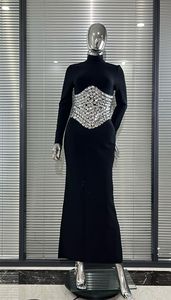 <span class=keywords><strong>Abito</strong></span> da sera <span class=keywords><strong>lungo</strong></span> elegante <span class=keywords><strong>nero</strong></span> di lusso 2026 con vita decorata con diamanti, vestito fasciante da donna di alta qualità che valorizza la figura - Product Image 2