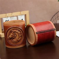 Porte-stylo rectangulaire en cuir véritable tanné végétal fait main Weilei, motif cheval sculpté, style antique - Décoration de bureau rétro pour le rangement professionnel