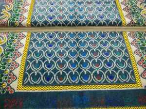 Tapis de prière en polyester Sejadah <span class=keywords><strong>Sandar</strong></span> islamique antidérapant de haute qualité avec dossier cadeau de l'Aïd pour les musulmans prix compétitif - Product Image 4