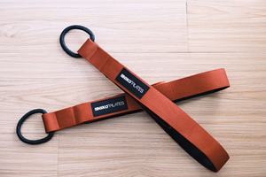 Correas Dobles <span class=keywords><strong>INIKO</strong></span> R0202415 para Pilates y Fitness, para Uso en Reformer y Cadillac en Estudios, Tejido Rojo Anaranjado, Nailon 4.6x42mm - Product Image 3