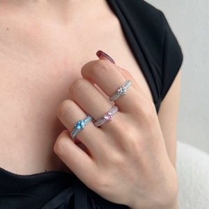 New arrivals thương hiệu nổi tiếng màu xanh hình trái tim CZ Zirconia 925 sterling Silver Eternity ban nhạc Nhẫn cưới cho phụ nữ lãng mạn - Product Image 2