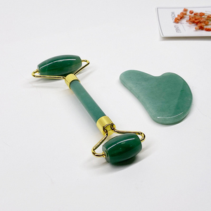 Ensemble de rouleaux faciaux en jade naturel de haute qualité pour soins de la peau et massage, marque privée, avec boîte - Product Image 6