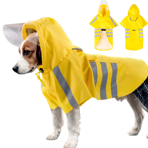 Imperméable pour chien, <span class=keywords><strong>cape</strong></span> imperméable pour animaux de compagnie avec bandes réfléchissantes pour les sorties par temps de <span class=keywords><strong>pluie</strong></span>, poncho à capuche pour chiot, été - Product Image 1