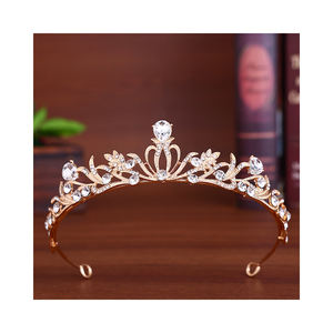 Koreaanse Eenvoudige Trouwjurk Bruids Kroon Barok Strass Parel Verjaardagsfeestje Tiara Luxe Beauty Accessoires Voor Vrouwen - Product Image 1