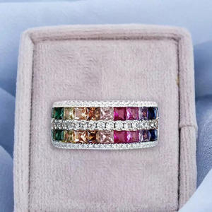 Ciondolo Geometrico A151 in Lega di Zinco con Zirconi Taglio Princess, Gioiello Unisex alla Moda - Product Image 5