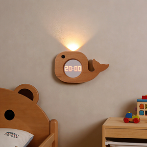Reloj Despertador con Sensor de Movimiento, Lámpara de Noche de Madera Recargable, Lámpara de Pared para Niños y Niñas - Product Image 3