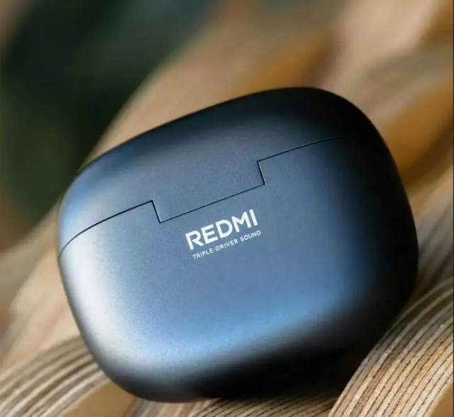 Redmi Buds 6 Pro In-Ear Headphones LED Battery Indicator Chipset BT V5.3 Waterproof TWS Earbuds Earphone