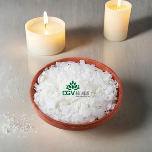 Fiocchi di Cera di Soia 100% Naturale ed Ecologica all'Ingrosso MOQ Basso Profumata per Creazione <span class=keywords><strong>Candele</strong></span> Fai-da-te Fatte a Mano per Uso Festivo - Product Image 1