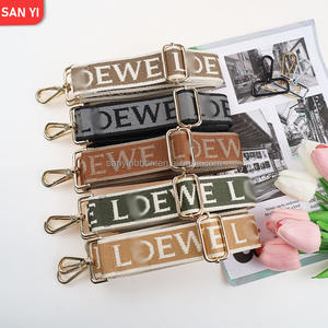 <span class=keywords><strong>LO</strong></span> EWE Dames 100% Polyester Jacquard Verstelbare Schouderbanden Stijlvolle Letters Hot Selling 38mm Schouderband voor Tassen - Product Image 1