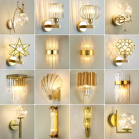 Applique murale intérieure moderne, luminaire de luxe pour la décoration de la maison, lampe murale de chevet créative, applique murale intérieure en cristal