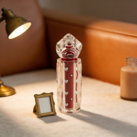 Tube de brillant à lèvres en plastique transparent texturé effet cristal LANCAI avec motif nœud papillon, contenant cosmétique et capuchon à vis pour blush et soins de la peau
