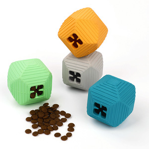 Dispensador de bolas de comida sin fugas de juguete de dientes de perro de entrenamiento IQ respetuoso con el medio ambiente personalizado, juguete interactivo y de movimiento para mascotas, rompecabezas de goma - Product Image 1