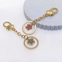 Gantungan Kunci Bunga Plum Gaya Ins, Hadiah Bisnis Custom, Dekorasi Ransel Kreatif, Rantai Gantung Tas Warna Enamel