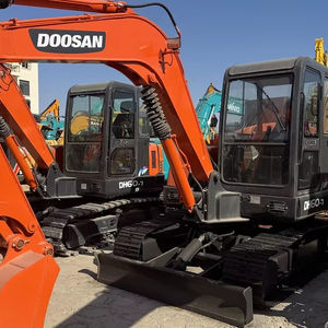 Second <b>hand</b> Doosan DH60 Excavator Used Doosan DH60 <b>Mini</b> Digger Korea original used <b>mini</b> excavator in good condition - Product Image 1