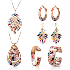 Pendientes de acrílico baratos, largos, con dije de hoja, de resina de tortuga, de palma, de moda, R.GEM. Joyería Bohemia de Verano para Mujer - Product Image 2