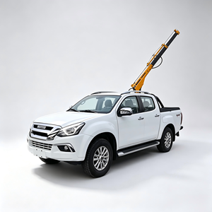 Camioneta 4x4 con mini grúa telescópica integrada de 1 tonelada, vehículo de transporte ligero 4WD para trabajos en áreas remotas - Product Image 1