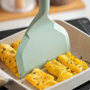 Kitchen Accessories Short Wide Fried Spatula Turner Silicone Pancakes Shovel With Wooden Handle for Egg <b>Cookie</b> - Product Image 3