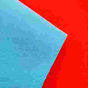 Tela Oxford Reciclada RPET 600D, Tela Ecológica 100% Poliéster, Revestimiento Impermeable PUVCCoating, Apta para Bolsas de Exterior - Product Image 4