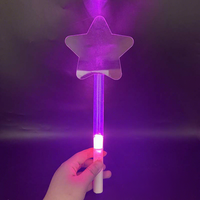 Vente en gros de bâtons lumineux LED, bâtons lumineux en acrylique Huntrix, Saja Boys, Las Guerreras, K-Pop Dorada, bâtons personnalisés