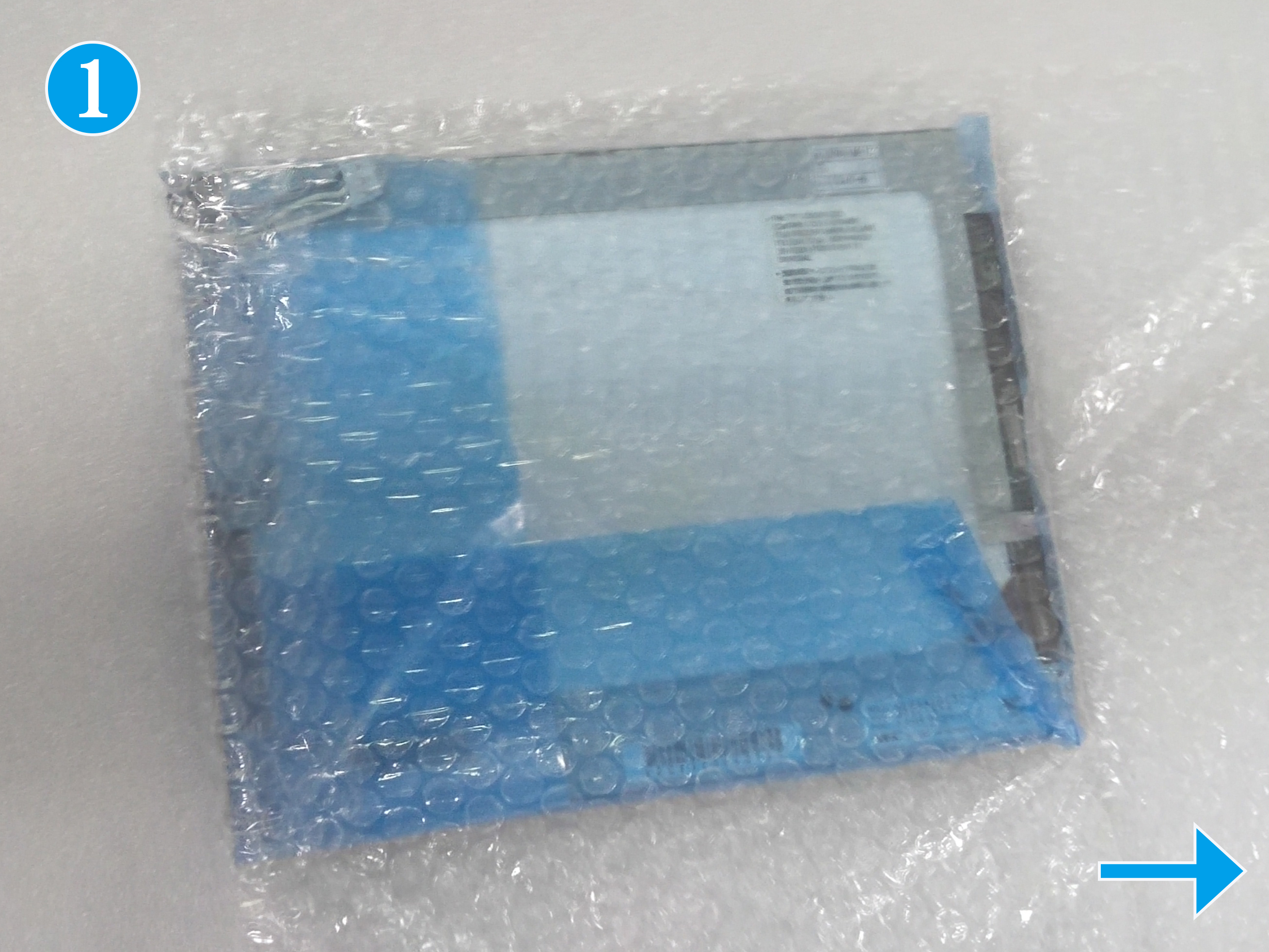 Écran LCD LM32009P 5.7 Pouces - Résolution 320x240, Rétroéclairage, Garantie 90 Jours