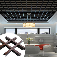 Carreaux de plafond en grille d'aluminium modernes PVC imperméable pour la décoration intérieure du salon, de l'hôtel, grille de plafond en bois également