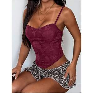 เสื้อครอปท็อปสายเดี่ยวปักลายดอกไม้สำหรับผู้หญิง แต่งเชือกผูกด้านหลัง สไตล์ Y2K ผ้าถักแบบสั้น - Product Image 3