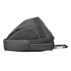 Sac de golf portable mini en tissu noir, sac de taille pour parc, avec logo personnalisable et petite capacité de rangement pour balles - Product Image 1