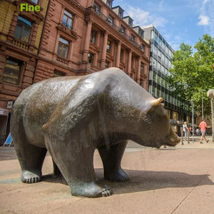 Famosa statua a grandezza naturale dell'orso di combattimento del toro del bronzo per all'aperto - Product Image 4