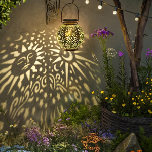 Pequeña linterna de <span class=keywords><strong>hierro</strong></span>, lámpara LED Solar, decoración de jardín impermeable con clasificación IP65 para adornos de césped y paisaje, diseño colgante - Product Image 3