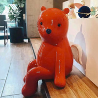 Sculpture en fibre de verre de mascotte de poupée lapin Ours Violent de dessin animé, style célébrité d'Internet, Zhang Zhanzhan, rouge, petite décoration extérieure