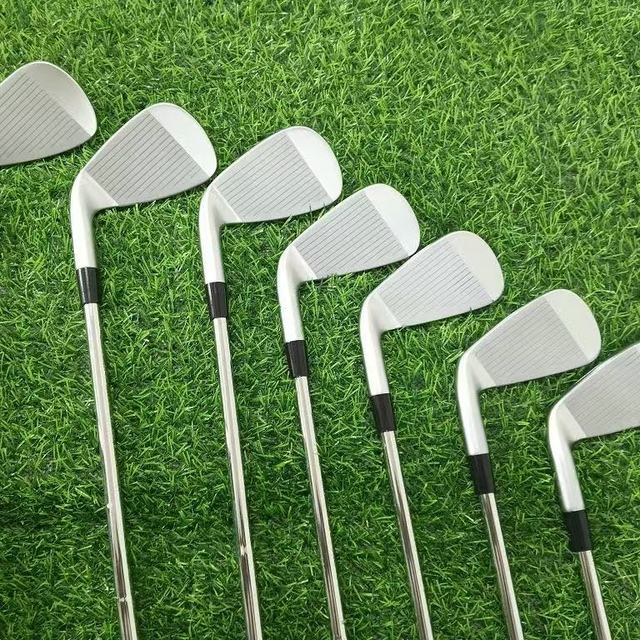 Hot Sale China 90 Golf Iron Heads Rubber Grip Forged Stainless Steel Blade 4-P Right Left Handed Women Men Golf Club Iron Set