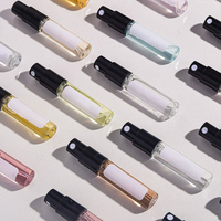 Op maat gemaakte parfum samples 3ml kaartjes body mist reisformaat unisex OEM ODM logo parfumfabriek parfum alles