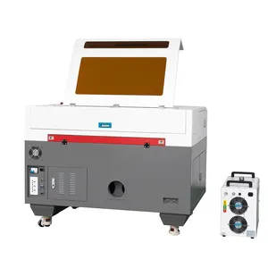 Voll automatische kleine CO2-Laserschneidmaschine 50w 9060 CO2-Laserstanzmaschine Rolle zu Rolle mit Autofokus