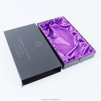 Boîte de rangement avec tiroir Crown Win au design personnalisé élégant boîte-cadeau à tiroir coulissant carré avec poignée de bijoux en satin violet laminé