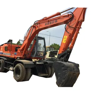 日本制造二手Hitachi EX100WD轮式挖掘机出售二手hitachi 100轮式挖掘机，状态良好