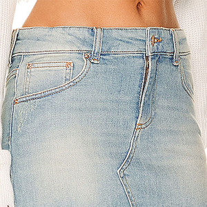 Custom 2023 Summer Sexy Girls Super Short Low Waist Jean <strong>Skirt</strong> Light Blue <strong>Pleated</strong> <strong>Denim</strong> Mini <strong>Skirt</strong> for Women - Product Image 5