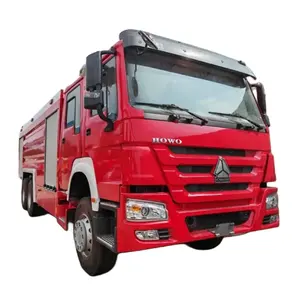 Sinotruck Howo Feuerwehrwagen 4 × 2 10000 Liter Schaumstoff-Rettungstrank Brandbekämpfungswagen zu verkaufen
