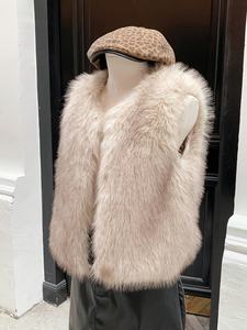 Chaleco Exterior de Algodón Marrón para Mujer |   Chaqueta de Oficina Estilo Vintage con Cuello Camisero, Resistente al Viento y al Agua para Invierno - Product Image 5