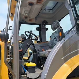 Yuchai 8.2 Ton Backhoe Loader 75kw Vermogen 2500Kg Hefvermogen - Product Image 5