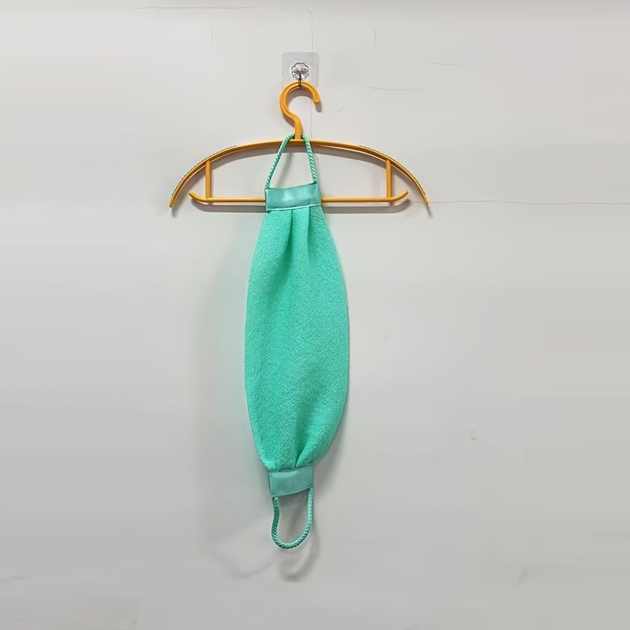 สีเขียวอ่อน