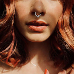 จิวเจาะจมูกไทเทเนี่ยม G23 16G แหวนเซอร์คอนใสรูปผีเสื้อชุบเงินผู้หญิงผู้ชาย - Product Image 6