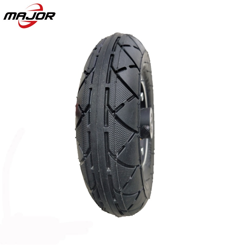 Прочная износостойкая резиновая шина для скутера с узором под заказ