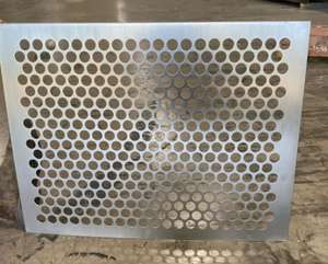 Malla Metálica Perforada de Acero Galvanizado con Orificios Redondos Escalonados, Tejido Liso, con Marco, Panel de Fachada - Product Image 1