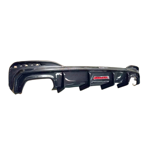 Difusor de Parachoques Trasero Inferior Estilo TAKD de Fibra de Carbono con Luz de Freno LED para BMW G30 G31 LCI <span class=keywords><strong>M</strong></span> <span class=keywords><strong>Sport</strong></span> <span class=keywords><strong>520i</strong></span> 530i 540i 550i 2020-2023 - Product Image 1